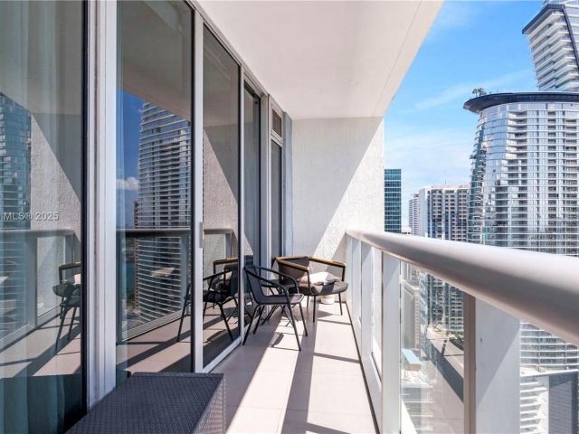 Квартира в аренду номер3911 - фото 5961930