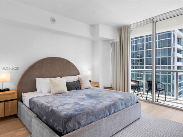 Квартира в аренду номер3911 - фото 5961934