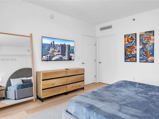 Квартира в аренду номер3911 - фото 5961935