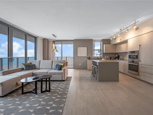 Продажа квартиры #R2501 - фото 5919134