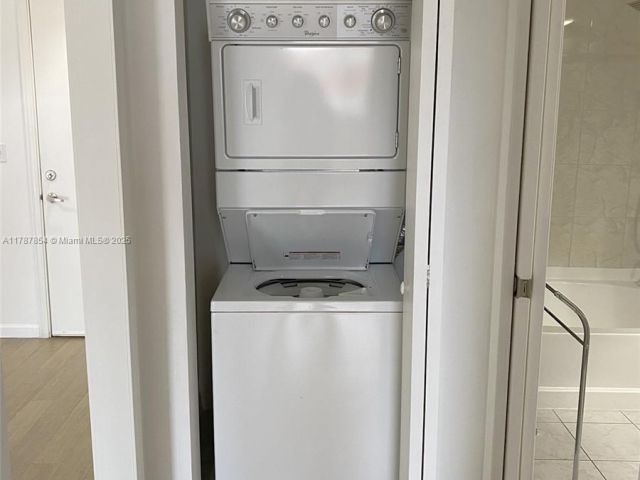 Продажа квартиры #1028 - фото 7430945