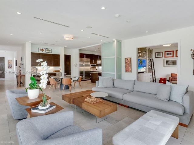 Продажа дома по адресу 3835 Carole Ct - фото 5949023