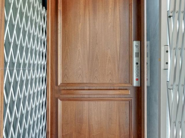 Продажа дома по адресу 3835 Carole Ct - фото 5949028