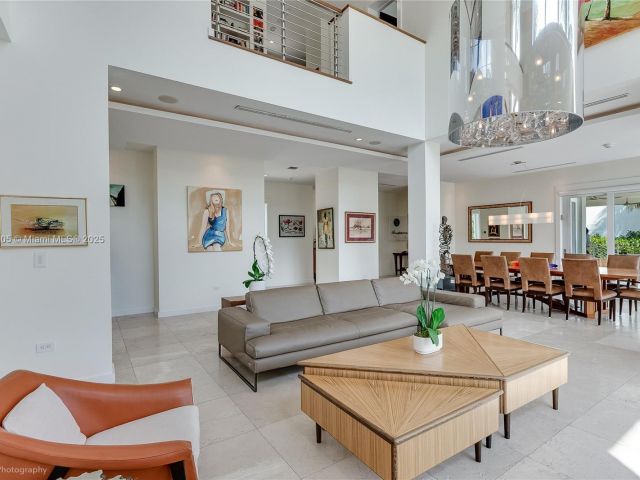 Продажа дома по адресу 3835 Carole Ct - фото 5949032