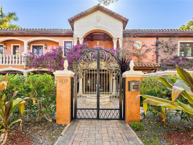 Продажа дома по адресу 609 2nd Key Dr - фото 6108401