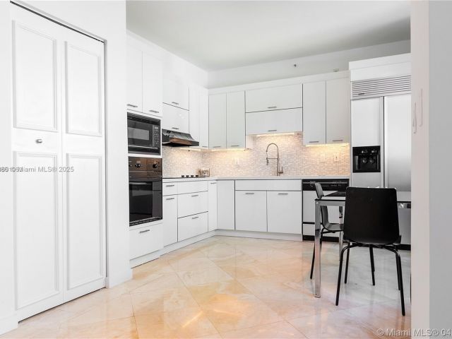 Продажа квартиры #909 - фото 5913855