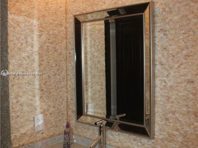 Продажа квартиры #3803 - фото 5962974