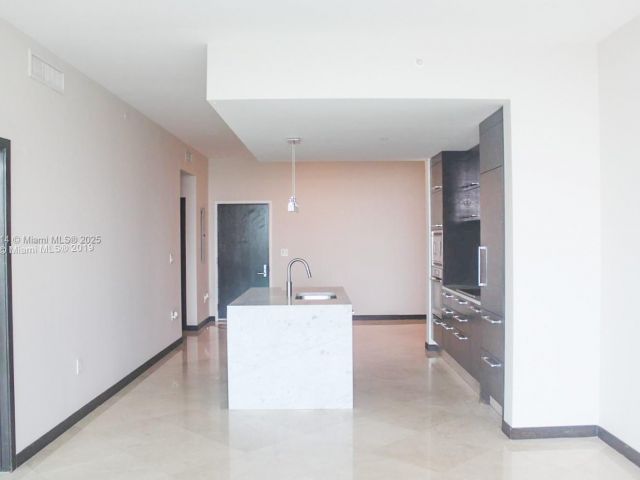 Продажа квартиры #3803 - фото 5962976