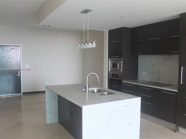 Продажа квартиры #3803 - фото 5962985