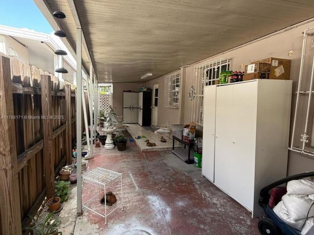 Продажа дома по адресу 3434 NW 101st St - фото 5886431