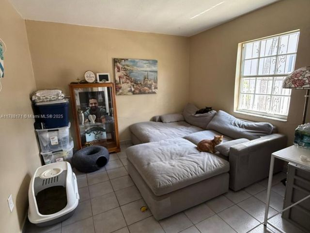 Продажа дома по адресу 3434 NW 101st St - фото 5886438