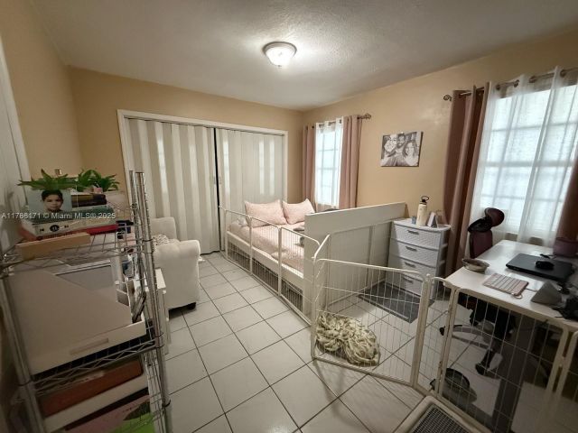 Продажа дома по адресу 3434 NW 101st St - фото 5886441