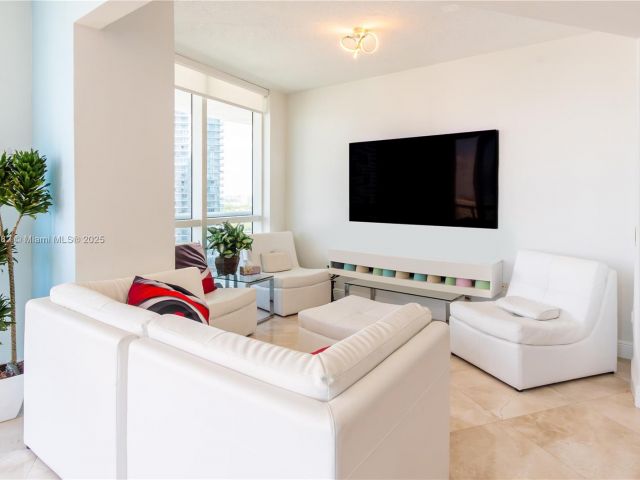 Продажа квартиры #1807 - фото 5954417