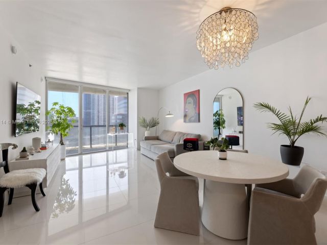 Продажа квартиры #3509 - фото 5914873