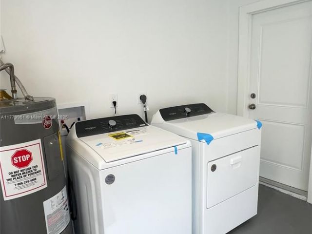 Продажа дома по адресу 13911 SW 100th Ln - фото 5959785