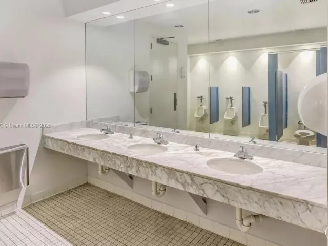 Продажа квартиры #1404 - фото 5913925