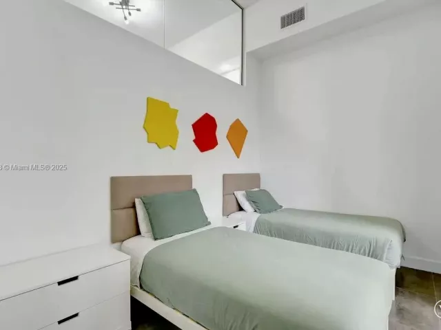 Продажа квартиры #1404 - фото 5913928