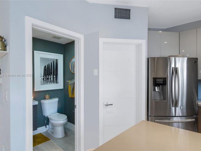 Продажа дома по адресу 381 Franklin St - фото 5875126