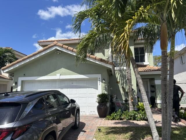 Продажа дома по адресу 6207 Adriatic Way Way - фото 5864962