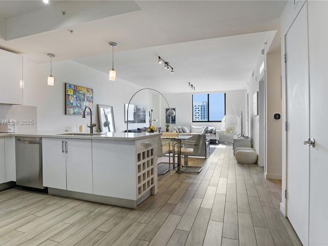 Продажа квартиры #2313 - фото 5974465