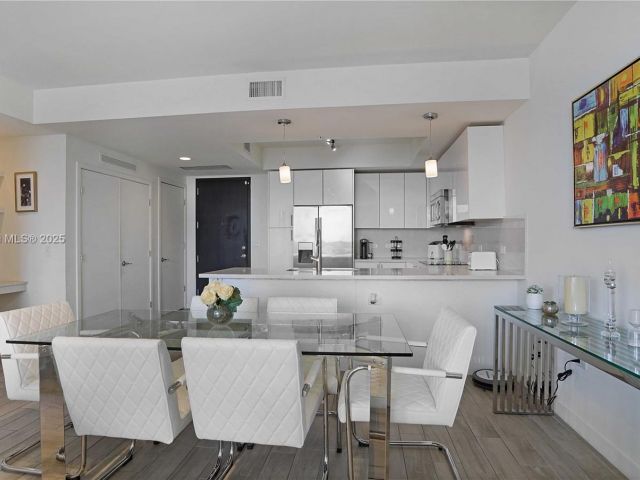 Продажа квартиры #2313 - фото 5974468