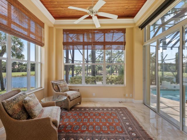 Продажа дома по адресу 1648 Cypress Row Drive - фото 5862923