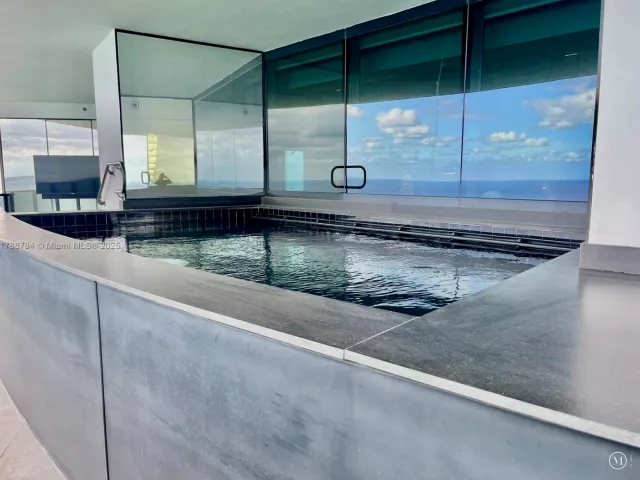 Продажа квартиры #3705 - фото 5927794