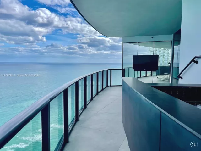 Продажа квартиры #3705 - фото 5927796