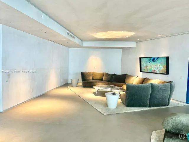 Продажа квартиры #3705 - фото 5927788