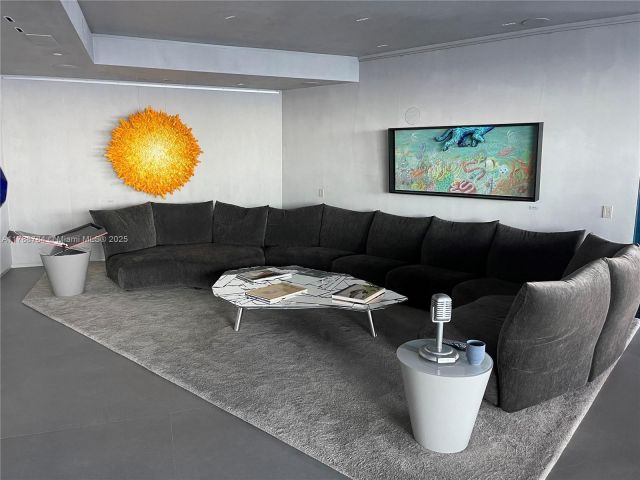 Продажа квартиры #3705 - фото 5927784