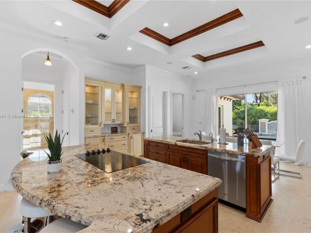 Дом в аренду по адресу 1223 Jackson St - фото 5875181