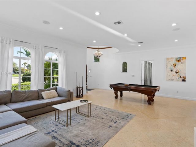 Дом в аренду по адресу 1223 Jackson St - фото 5875189