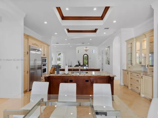 Дом в аренду по адресу 1223 Jackson St - фото 5875182