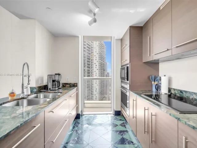 Продажа квартиры #2508 - фото 5915089