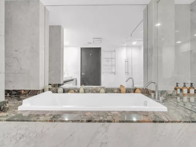 Продажа квартиры #2508 - фото 5915079