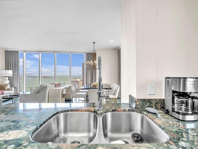 Продажа квартиры #2508 - фото 5915090