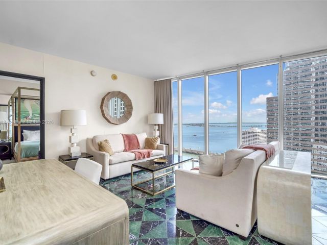 Продажа квартиры #2508 - фото 5915094