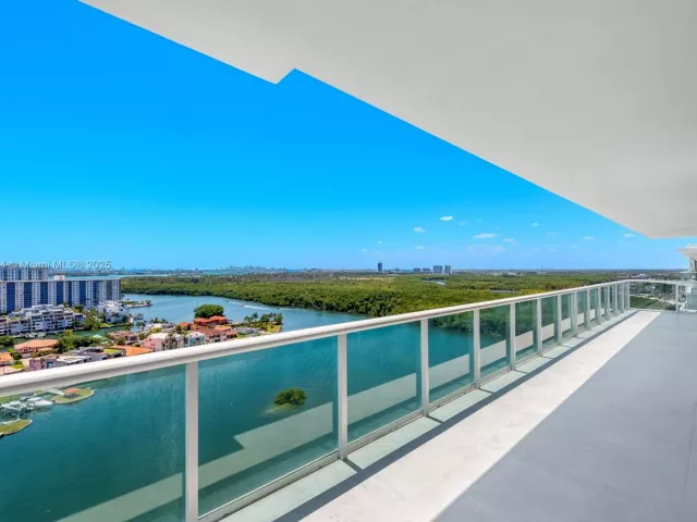 Продажа квартиры # - фото 5873872