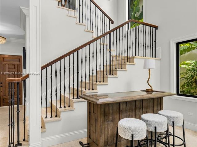 Продажа дома по адресу 1672 Micanopy Ave - фото 6154726