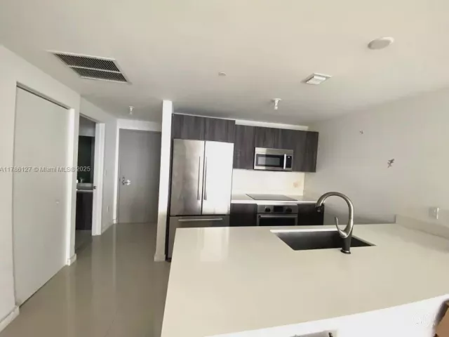 Продажа квартиры #4905 - фото 5900042