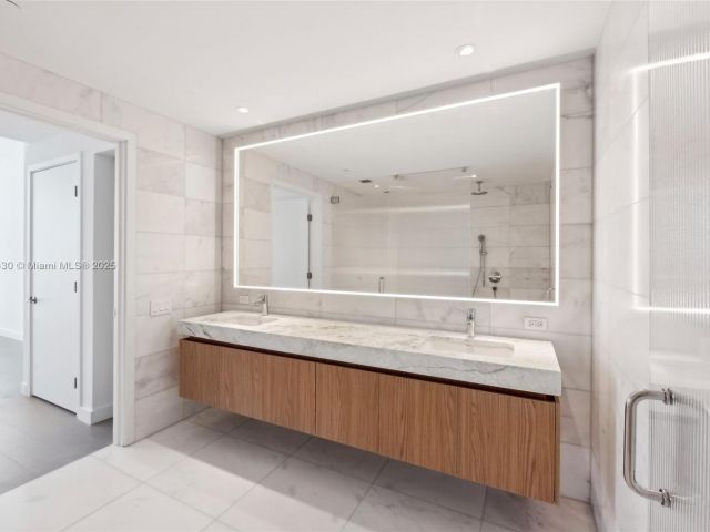 Продажа квартиры #3004 - фото 6031244