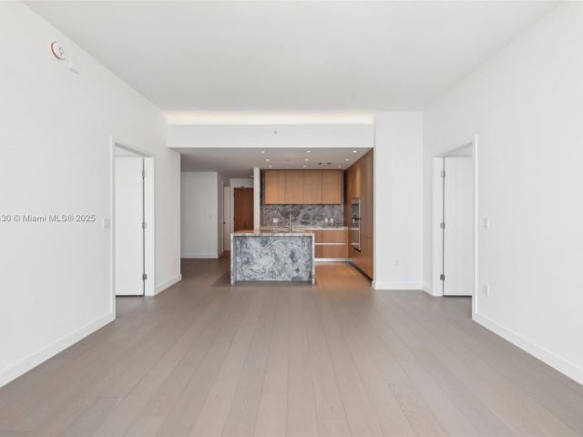 Продажа квартиры #3004 - фото 6031255