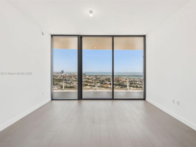 Продажа квартиры #3004 - фото 6031256