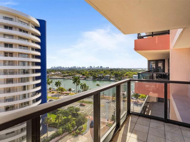 Продажа квартиры #1117 - фото 5907896