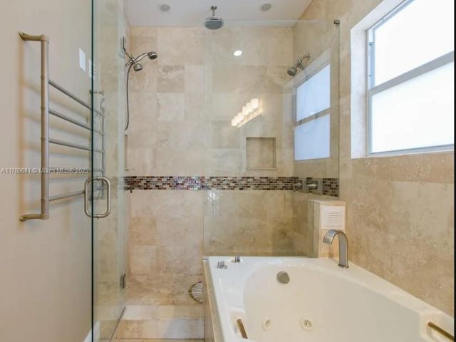 Продажа дома по адресу 2543 Marathon Ln - фото 5891621