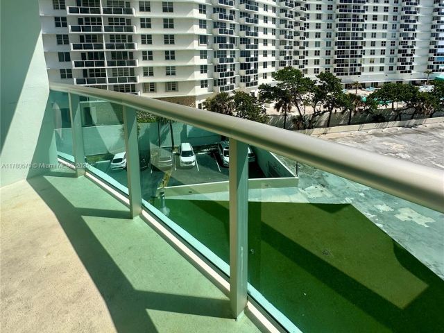 Продажа квартиры #5Y - фото 5921305