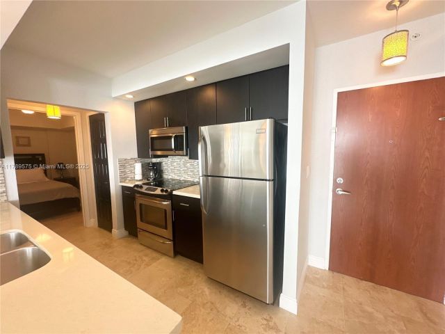 Продажа квартиры #5Y - фото 5921315