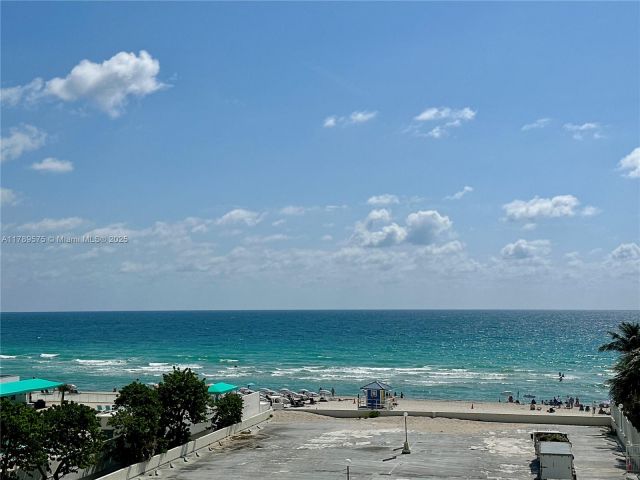 Продажа квартиры #5Y - фото 5921323