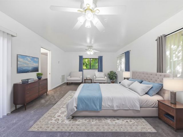 Продажа дома по адресу 1717 SW 14th St - фото 5893181