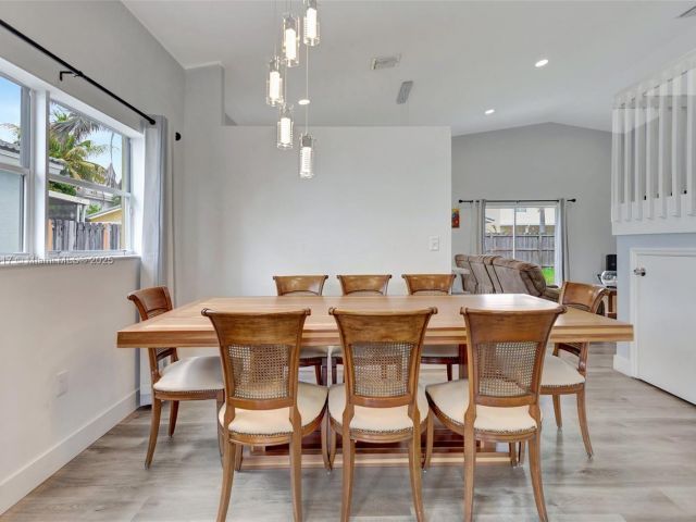 Продажа дома по адресу 12113 SW 249th St - фото 5955909